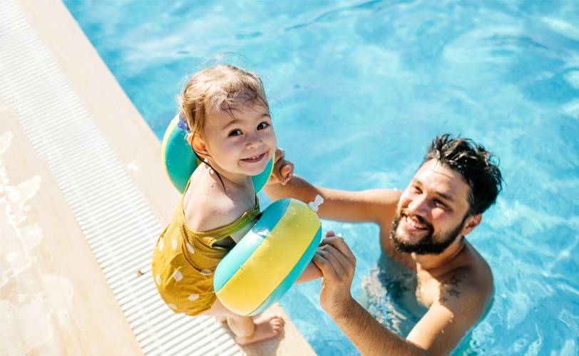 The top 6 reasons to choose an AOP system for a clean pool this summer